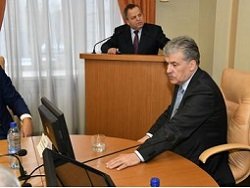 Павел Грудинин: Наукой должны управлять ученые, а не "эффективные менеджеры"