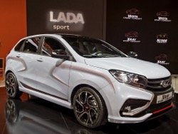 АвтоВАЗ получил патент на новую версию Lada Xray