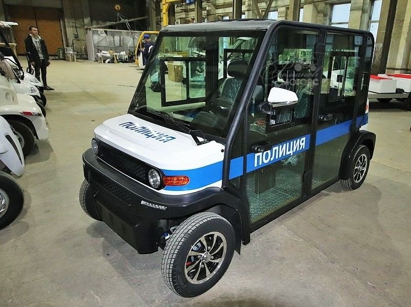 ГОЛЬФКАР Voltus LP41B С4: стильный, яркий и элегантный электромобиль
