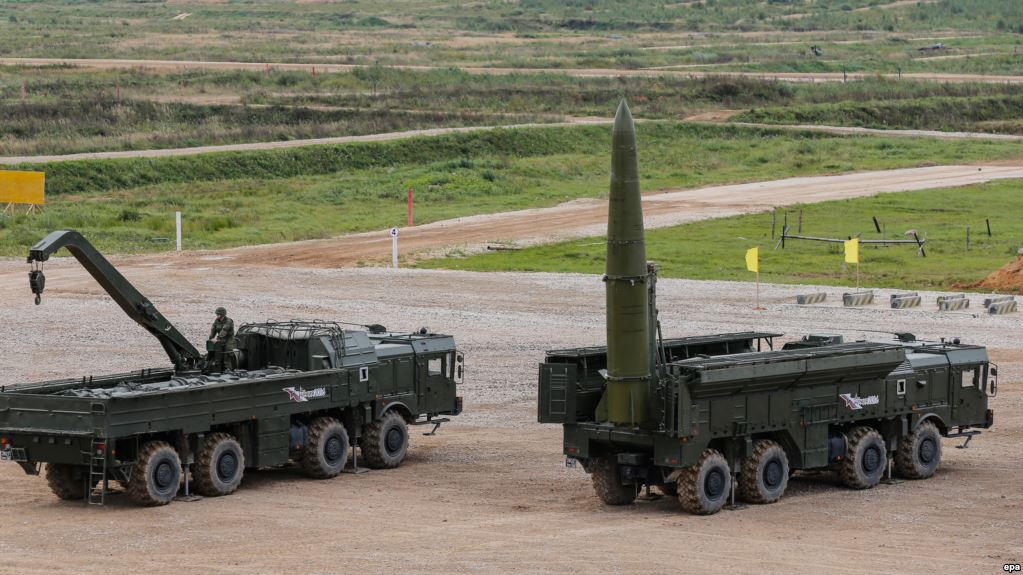 Минобороны похвасталось зарубежным атташе модифицированным комплексом «Искандер»