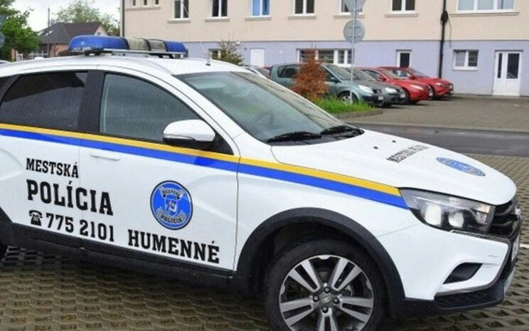 Lada Vesta SW Cross поступила на службу в полицию словацкого Гуменне