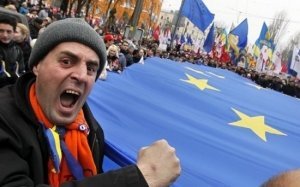 Напуганная «рукой Кремля» Украина не заметила, как Венгрия «увела» у нее Закарпатье
