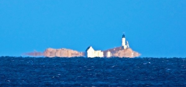 мираж на асфальте что это. Смотреть фото мираж на асфальте что это. Смотреть картинку мираж на асфальте что это. Картинка про мираж на асфальте что это. Фото мираж на асфальте что это