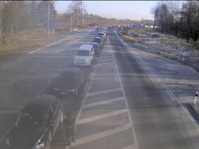 Картинки по запросу очередь  украина на границе в польшу