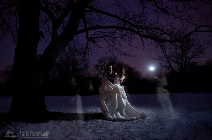 Вальс на костях. Автор: Astrid.