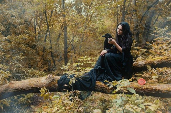 Осенняя колдунья. Автор: Astrid.