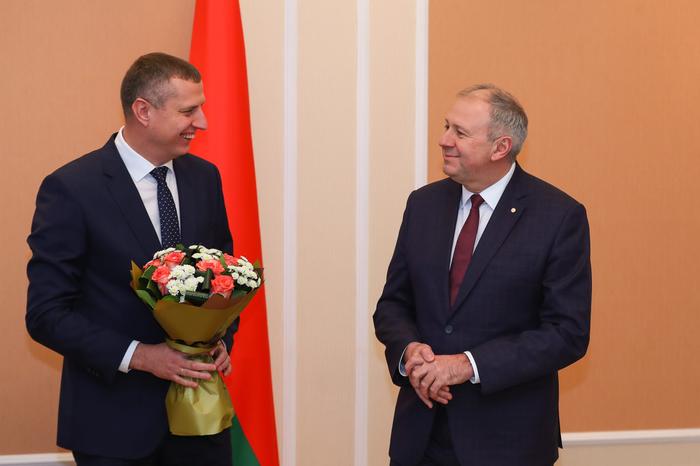 Картинки по запросу "вице-премьер крутой фото"