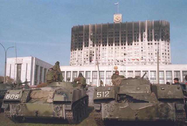 Moscow-Russia-October-5-Tanks-pictured-near-the-Russian-House-of-the-Government-Photo-ITAR-TASS-Alex