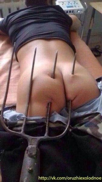 Картинки по запросу вилы в заднице