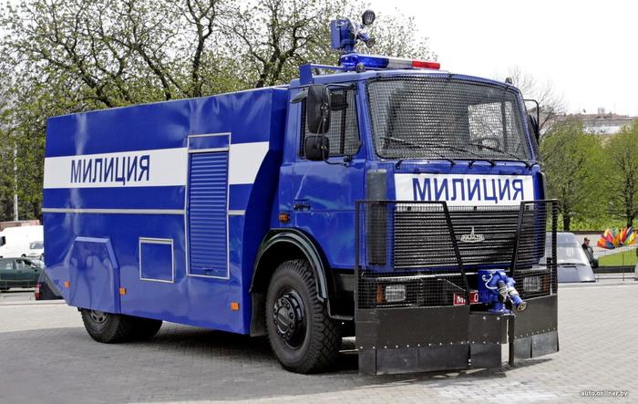 Авто с водометом название