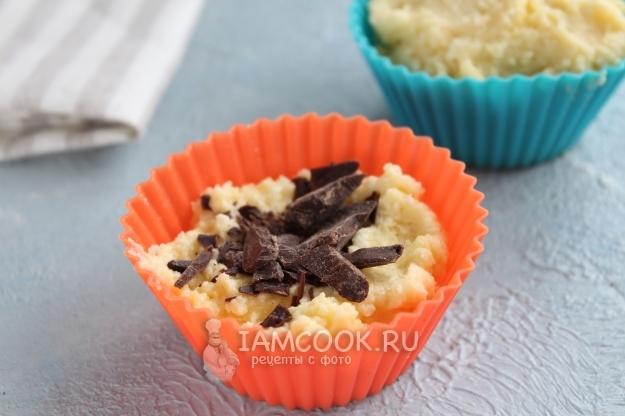 маффины рецепт с творогом и рисовой мукой. 7342089 5469273. маффины рецепт с творогом и рисовой мукой фото. маффины рецепт с творогом и рисовой мукой-7342089 5469273. картинка маффины рецепт с творогом и рисовой мукой. картинка 7342089 5469273. Калорийность маффинов обычных составляет около 370 калорий на 100 грамм. Разумеется, в диетических рецептах за счет использования правильных ингредиентов и натуральных сахарозаменителей калорийность маффинов существенно сокращается.