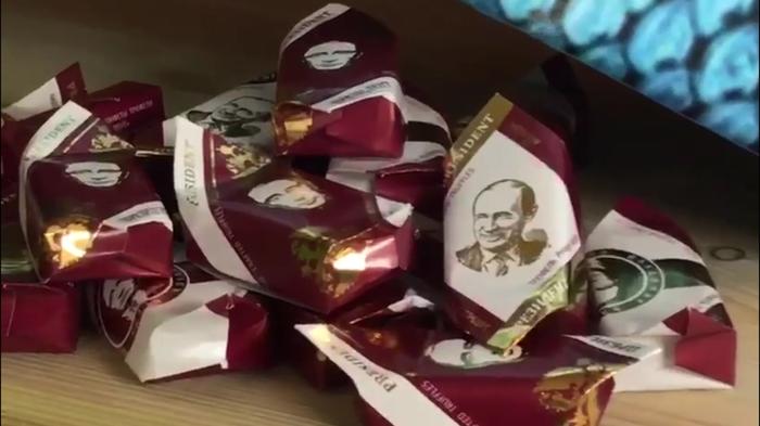 В Белоруссии набирают популярность трюфели с портретом Путина