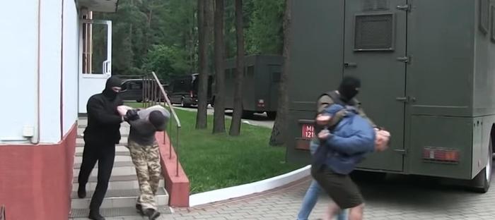 Киев направил Минску запрос на экстрадицию 28 россиян