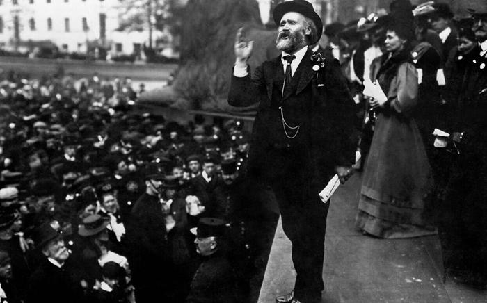 Keir_Hardie_Trafalgar_Square_1908-e1585572956300.jpg