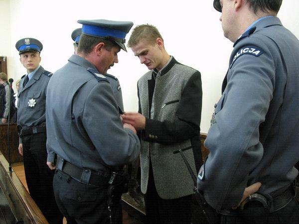 дело томаша команды компенсация. дело томаша команды компенсация фото. картинка дело томаша команды компенсация. смотреть фото дело томаша команды компенсация. смотреть картинку дело томаша команды компенсация.