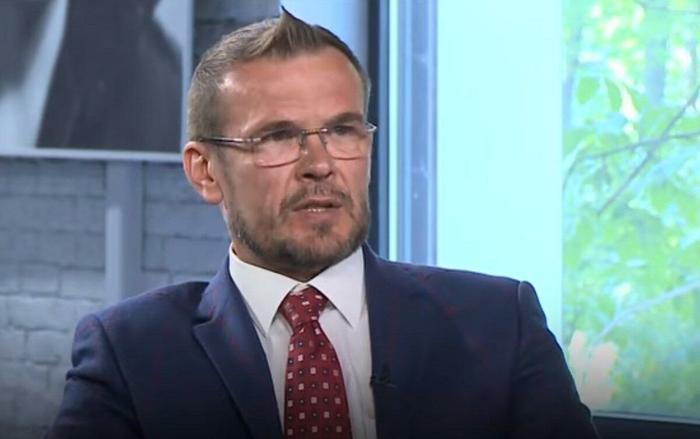 мне стыдно что я украинец василь вакаров. Смотреть фото мне стыдно что я украинец василь вакаров. Смотреть картинку мне стыдно что я украинец василь вакаров. Картинка про мне стыдно что я украинец василь вакаров. Фото мне стыдно что я украинец василь вакаров