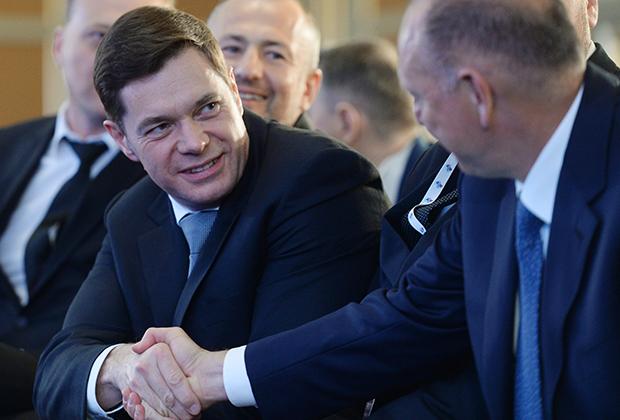 прожигают жизнь и им хорошо. Смотреть фото прожигают жизнь и им хорошо. Смотреть картинку прожигают жизнь и им хорошо. Картинка про прожигают жизнь и им хорошо. Фото прожигают жизнь и им хорошо