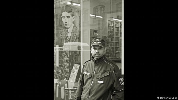 Детлеф Зайдель (Detlef Seydel), Полицейский для Кафки