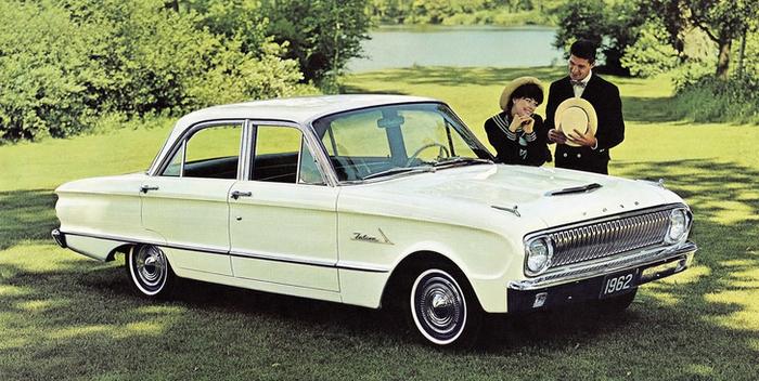 17 советских автомобилей среди которых ни одного советского