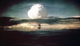 Испытание первой термоядерной бомбы США на атолле Эниветок. 1 ноября 1952