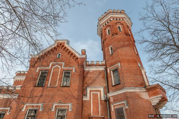 Замок ольги ольденбургской в рамони фото