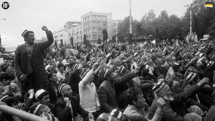 Что творили таджики с русскими в 90. Смотреть фото Что творили таджики с русскими в 90. Смотреть картинку Что творили таджики с русскими в 90. Картинка про Что творили таджики с русскими в 90. Фото Что творили таджики с русскими в 90