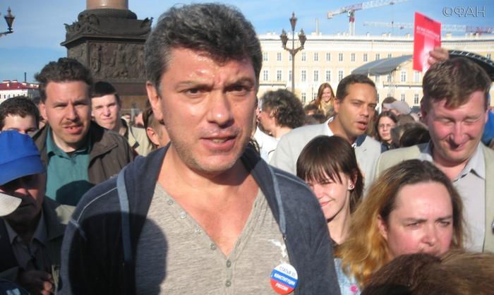 Секс-скандалы и коррупционные схемы: чем запомнился Борис Немцов
