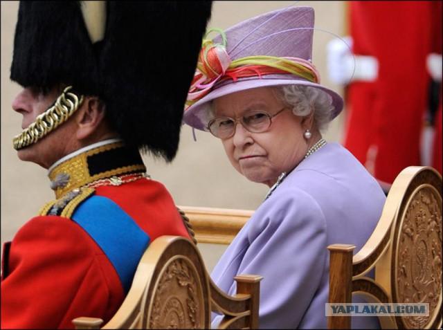 Королева Елизавета помещена под "домашний арест"