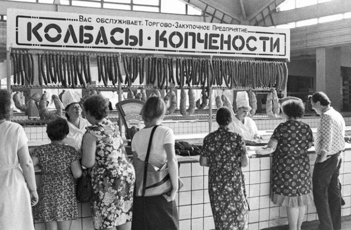 Ну что колбасы теперь хватает. Смотреть фото Ну что колбасы теперь хватает. Смотреть картинку Ну что колбасы теперь хватает. Картинка про Ну что колбасы теперь хватает. Фото Ну что колбасы теперь хватает