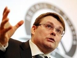 Отставку Сердюкова могли спровоцировать иностранные спецслужбы