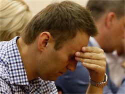 Прокуратура обжаловала арест Навального и Офицерова