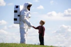зачем космонавты летают в космос ответ. big 368706. зачем космонавты летают в космос ответ фото. зачем космонавты летают в космос ответ-big 368706. картинка зачем космонавты летают в космос ответ. картинка big 368706.