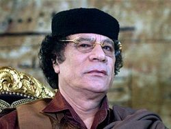 Каддафи пригласил НАТО на переговоры