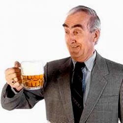Пожилые люди более чувствительны к алкоголю