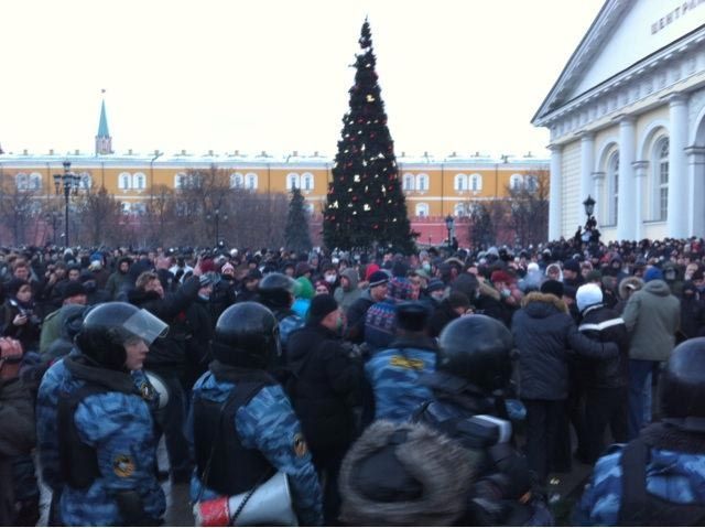 4 декабрь 2010. Беспорядки на Манежной площади. Манежная площадь 2010 фото. ОМОН Манежной площади 2010.