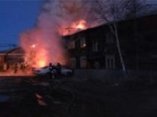 При пожаре в якутском бараке погибли четверо взрослых и ребенок