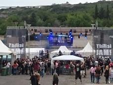 Священники сорвали международный рок-фестиваль в Тбилиси