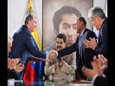 "Роснефть" за год инвестировала в Венесуэлу 95 миллиардов рублей
