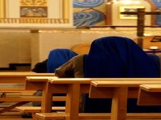 Треть граждан считают религию в школе недопустимой