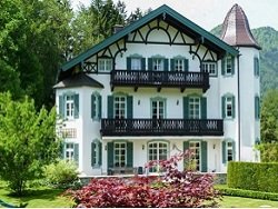Михаил Горбачев продает дом в Германии. Только для самых богатых клиентов
