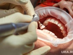 Летчику Ярошенко в американской тюрьме вырвали восемь зубов