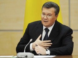 Янукович открестился от призыва к РФ ввести на Украину войска