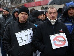 Российские дальнобойщики грозят многотысячными протестами