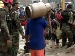 Наводнения в Перу: десять тысяч человек эвакуируют в убежища
