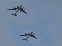 Истребители США проигнорировали полет российских бомбардировщиков над Аляской
