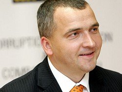 Экс-глава KNAB заявил о государственном перевороте в Латвии в 2011 году
