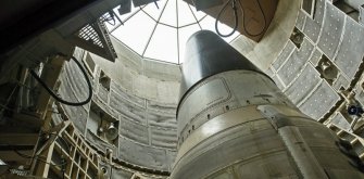 Превентивный ядерный удар - основа военной стратегии США и Великобритании