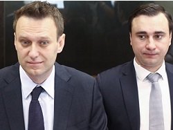 Навальный отказался удалять фильм 