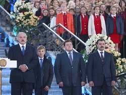 Споры в семье Лукашенко: старший сын Виктор попытается убрать президента