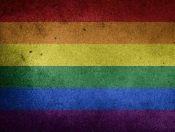 Церковь Шотландии одобрила однополые браки